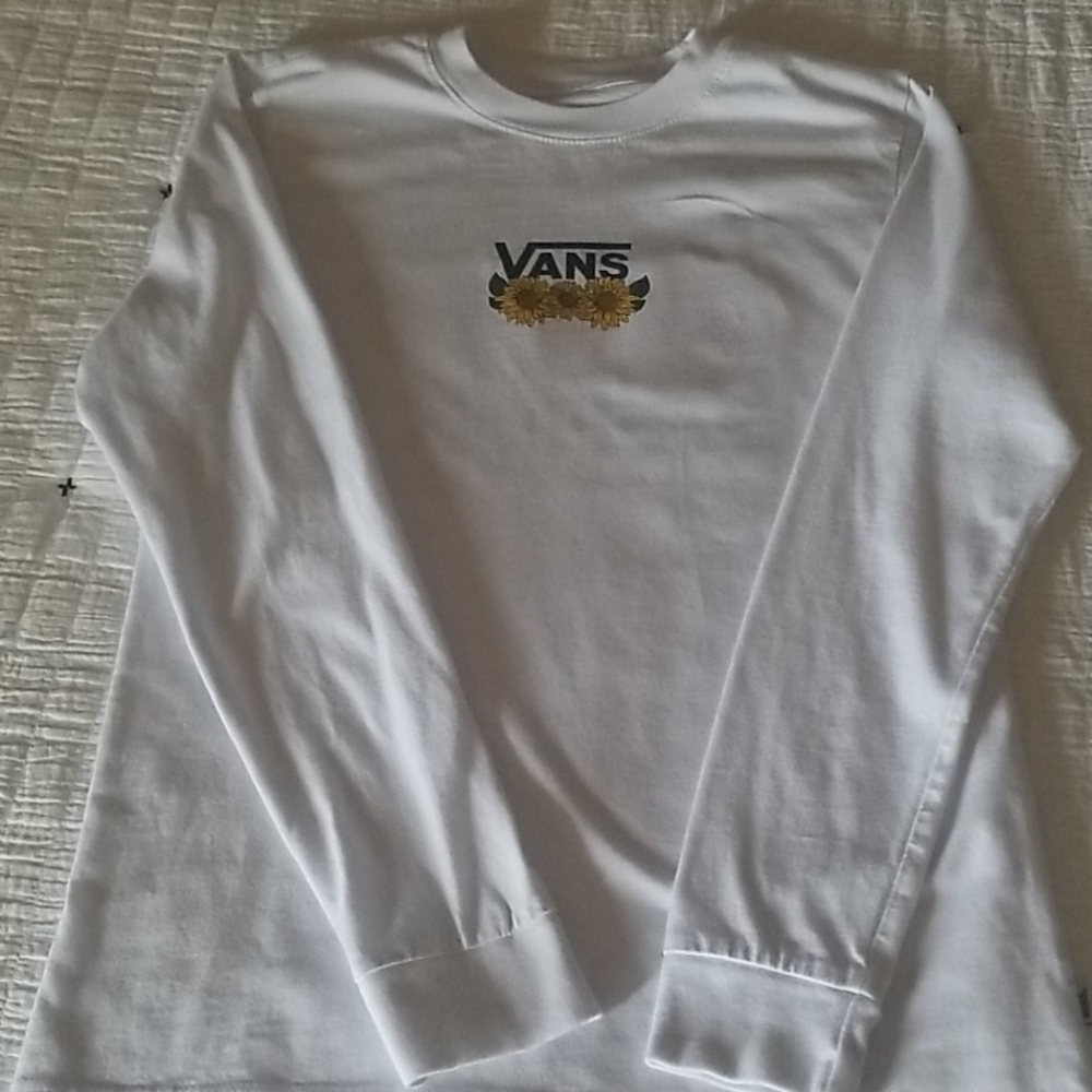 Long sleeve shirt
